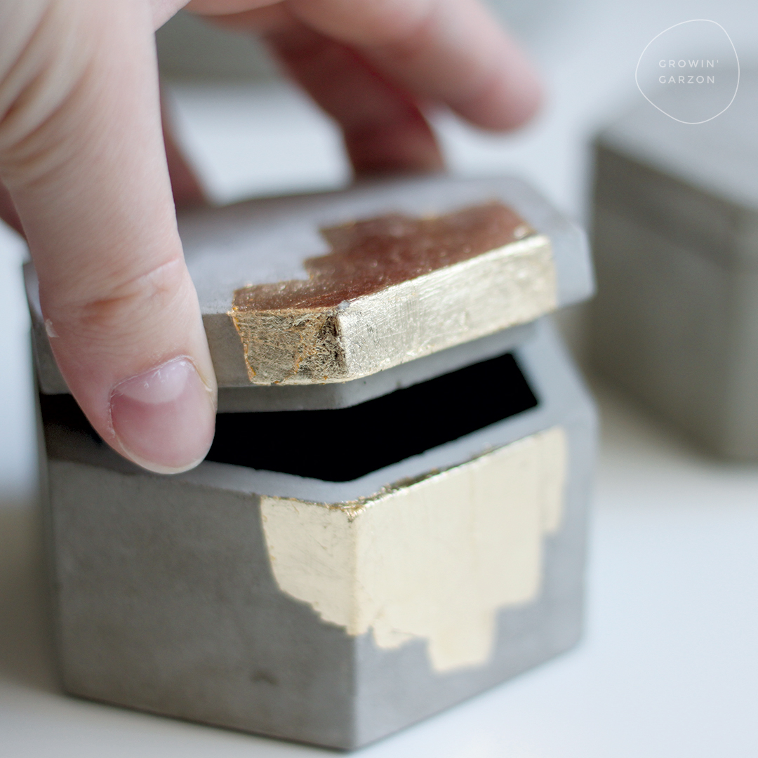 dobozka_concrete_gold_3